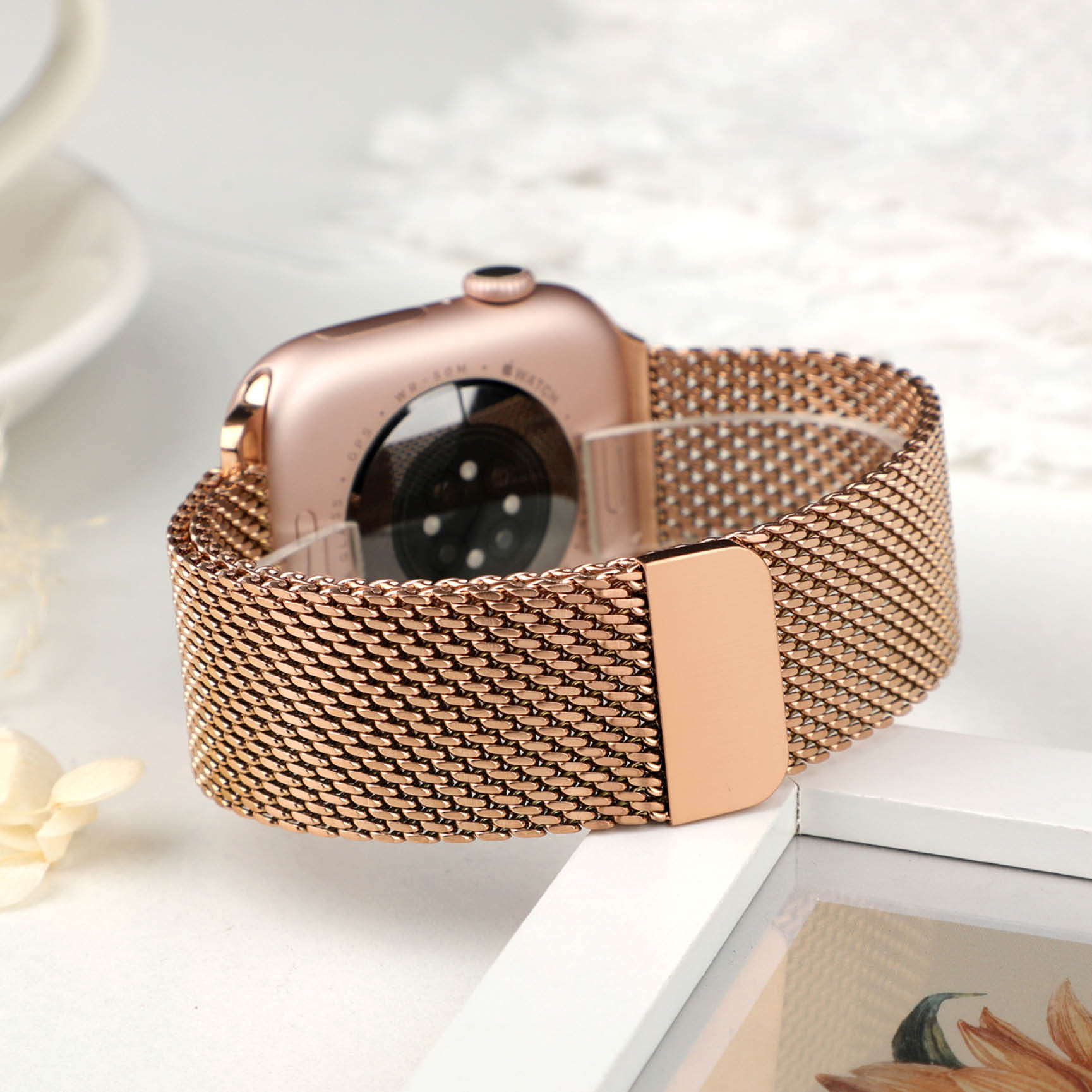 Gruby metalowy pasek do Apple  – Mesh Coil Strip recenzja i cena